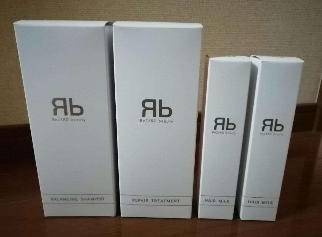 新品未使用　リザードビューティー　シャンプー&トリートメント&ヘアミルク×2