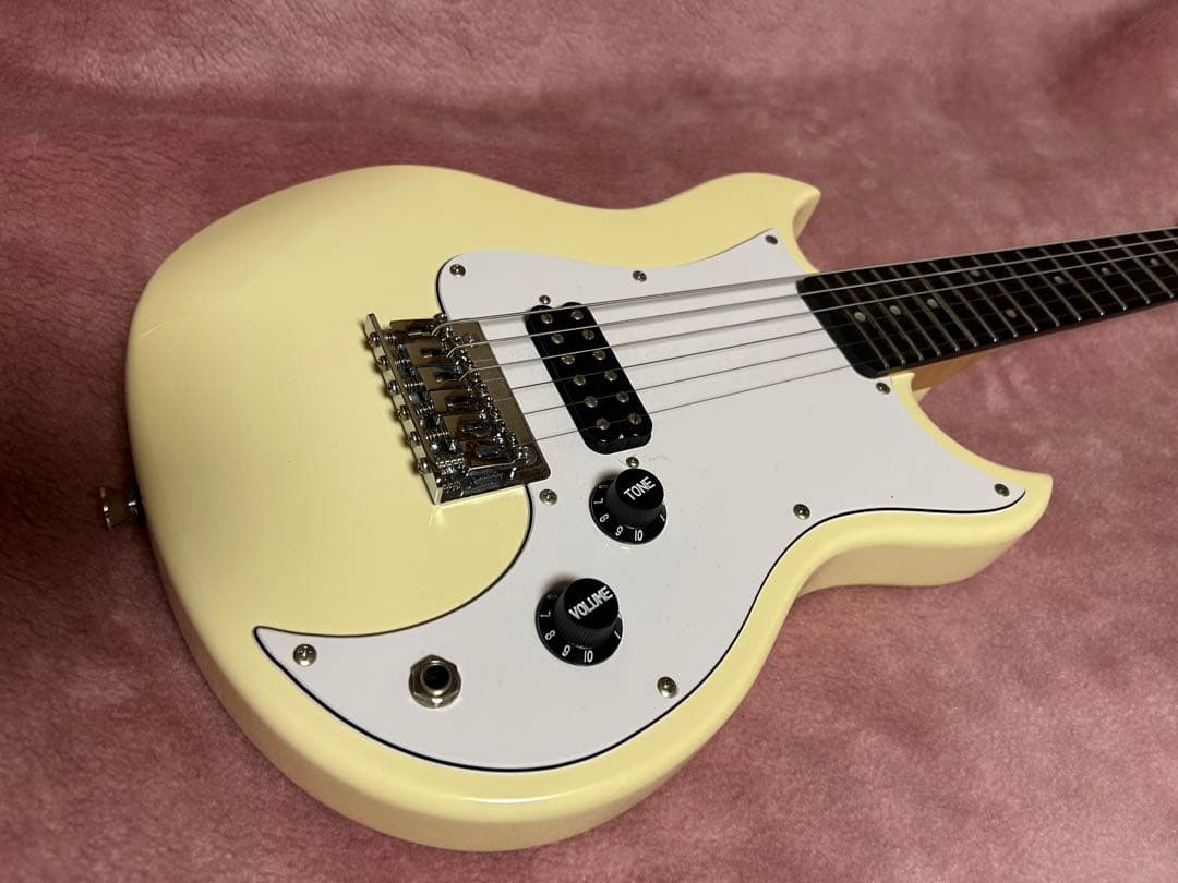 Vox ミニエレキギター クリームカラー