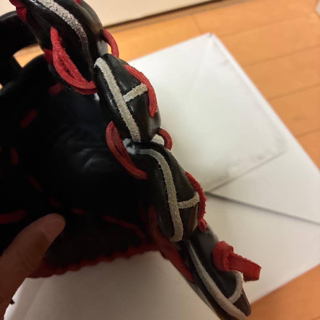 軟式用ミズノプロ　ライリー型 サイズ11黒/赤