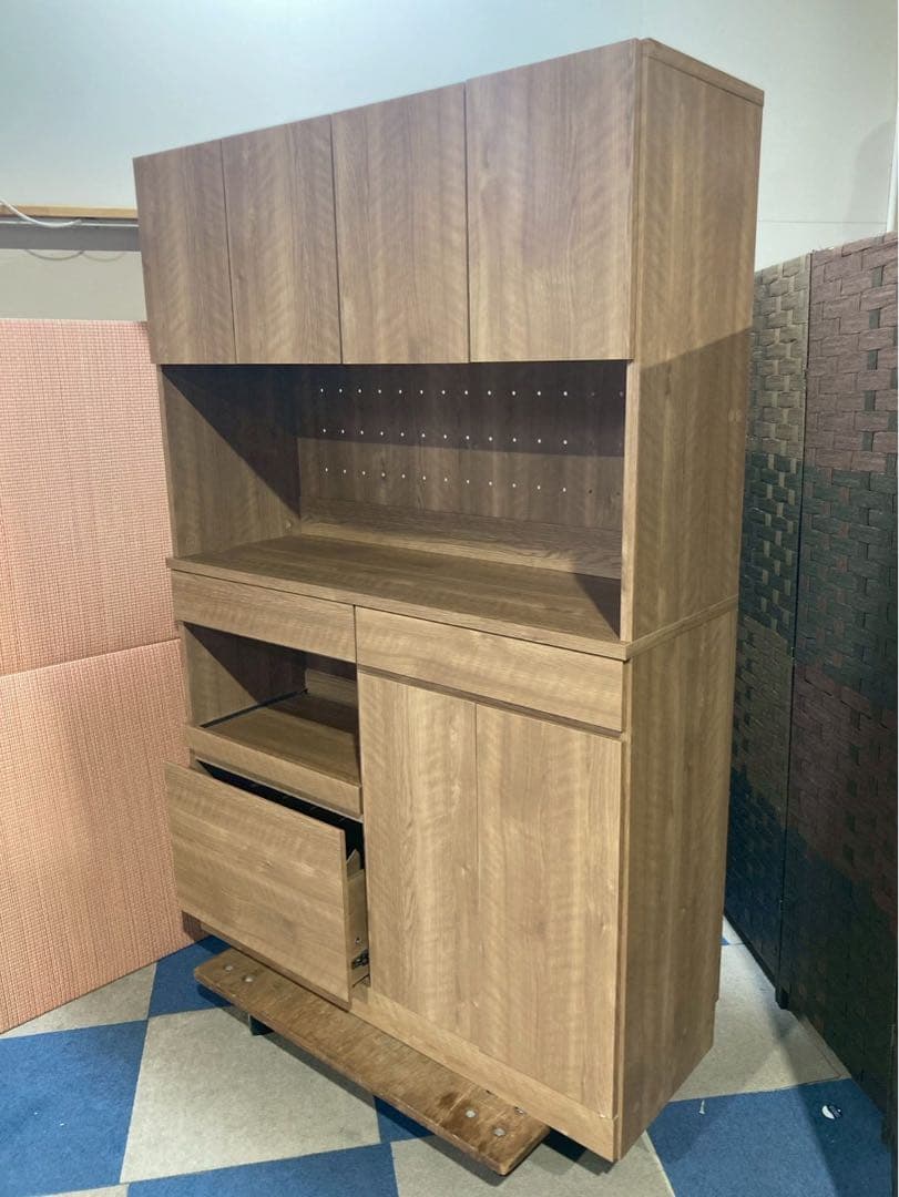 送料込み　木目調食器棚 キッチンボード 幅120 LOWYA(TPS4878）