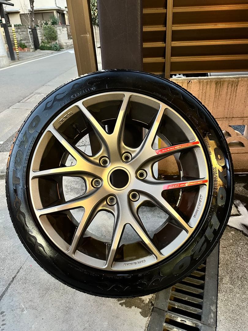 ヨッシー②200 ハイエース用 MTS エムテクノ SSL6 18インチ