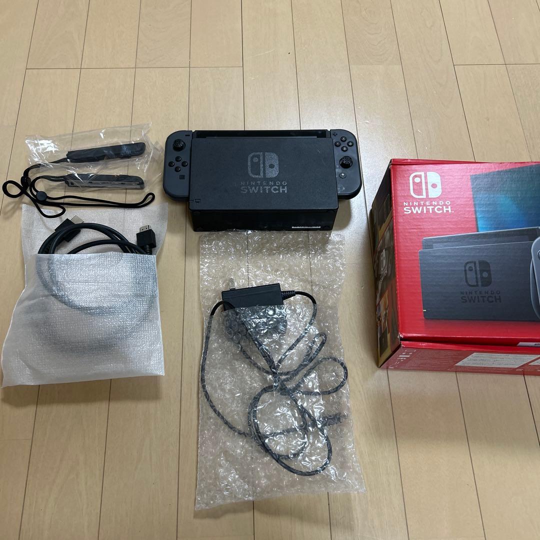 Nintendo Switch本体　付属品全てあり　動作確認済　状態良好