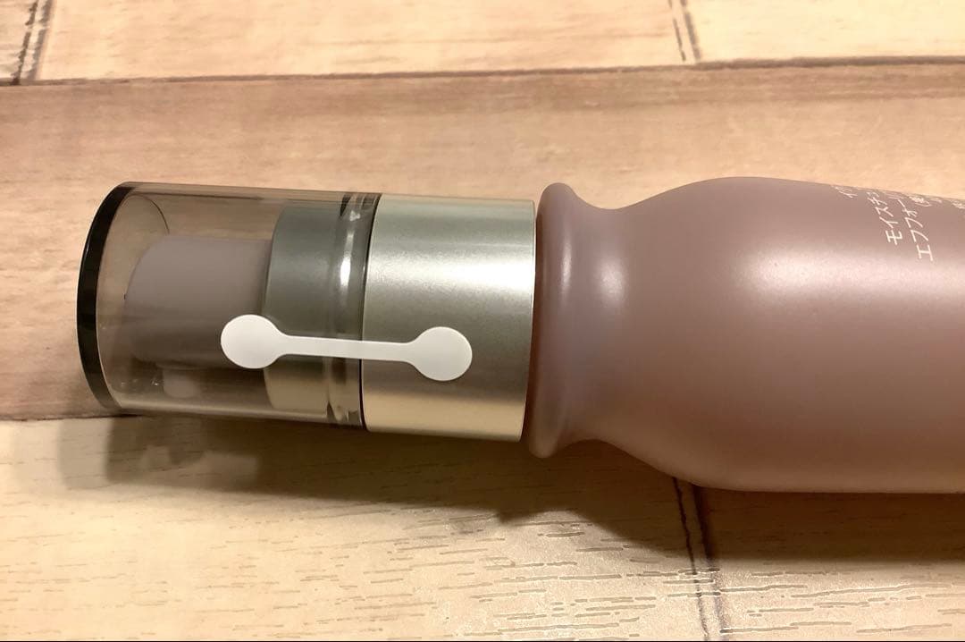 【イグニス】モイスチュアライジング エフフォーリア エッセンス〈美容液〉40ml