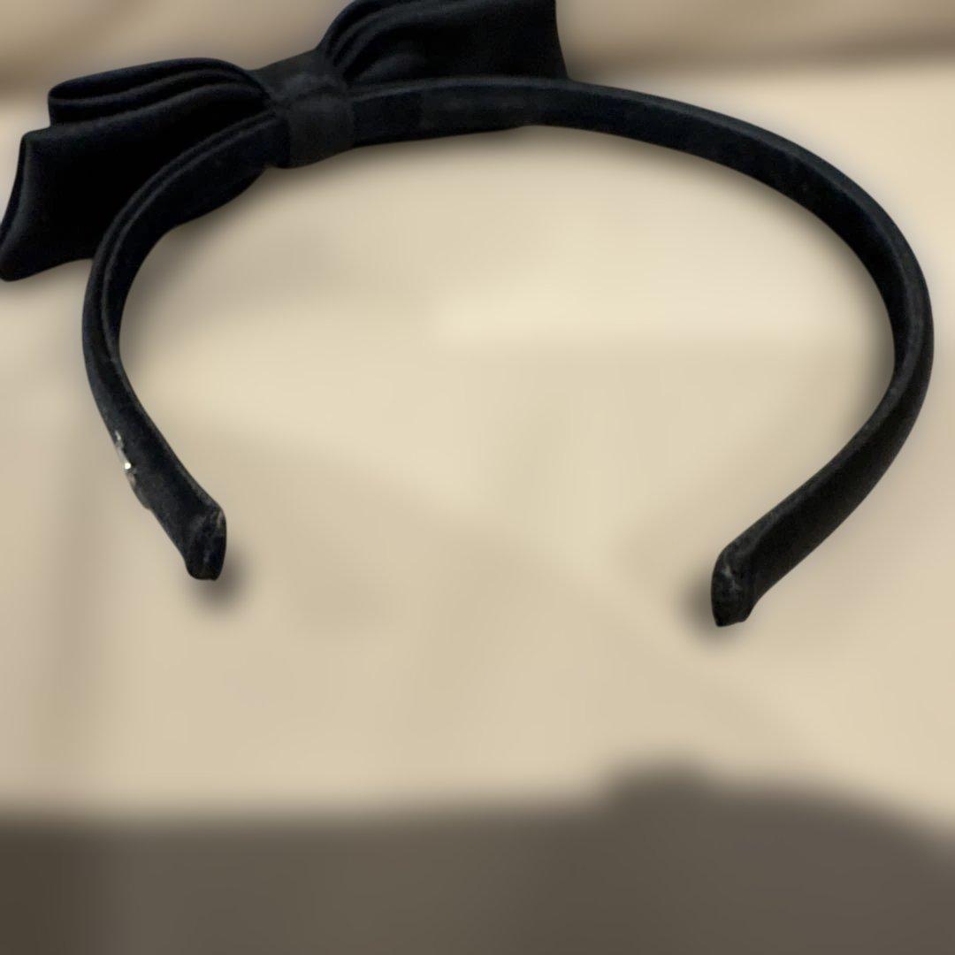 ALEXANDRE DE PARIS ￼ サテン　黒ぷっくりリボンカチューシャ