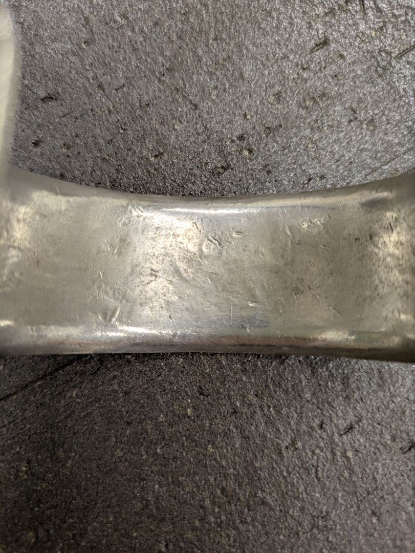 タイ　カレン族シルバー　バングル ●写真訂正　重さの写真再度ご確認、最後まで。