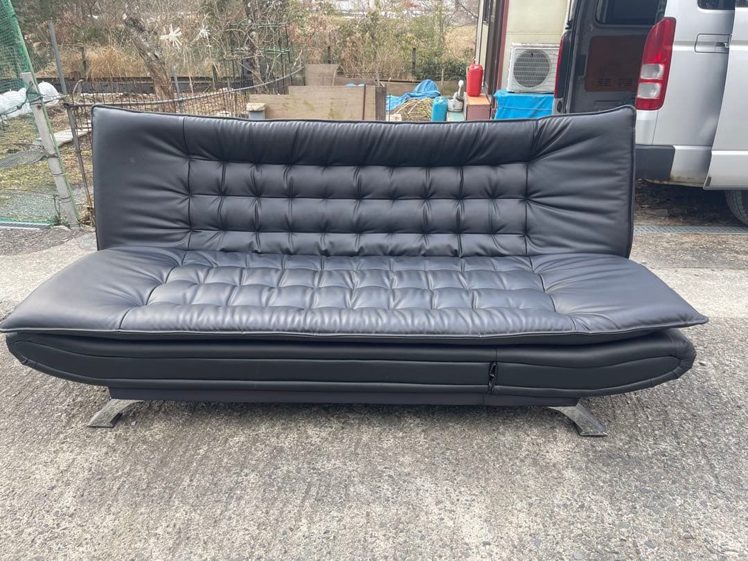黒い合成皮革ソファベッド