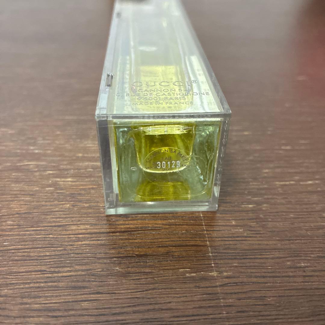 GUCCI ENVY 50ml 残量たっぷり　オマケ付き　グッチ香水