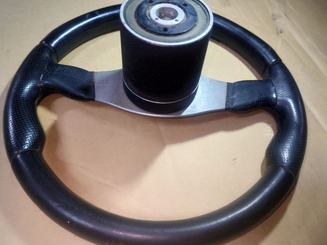 momo RACE スポーツステアリング 本体
