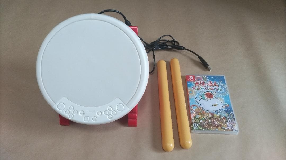 「太鼓の達人 ドンダフルフェスティバル (Switch)」＋「太鼓とバチ」セット