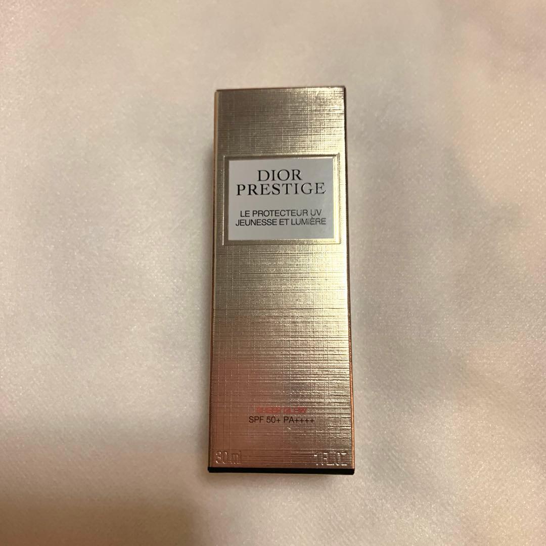 【未使用】DIOR プレステージホワイトルプロテクターUVルミエールシアーグロー
