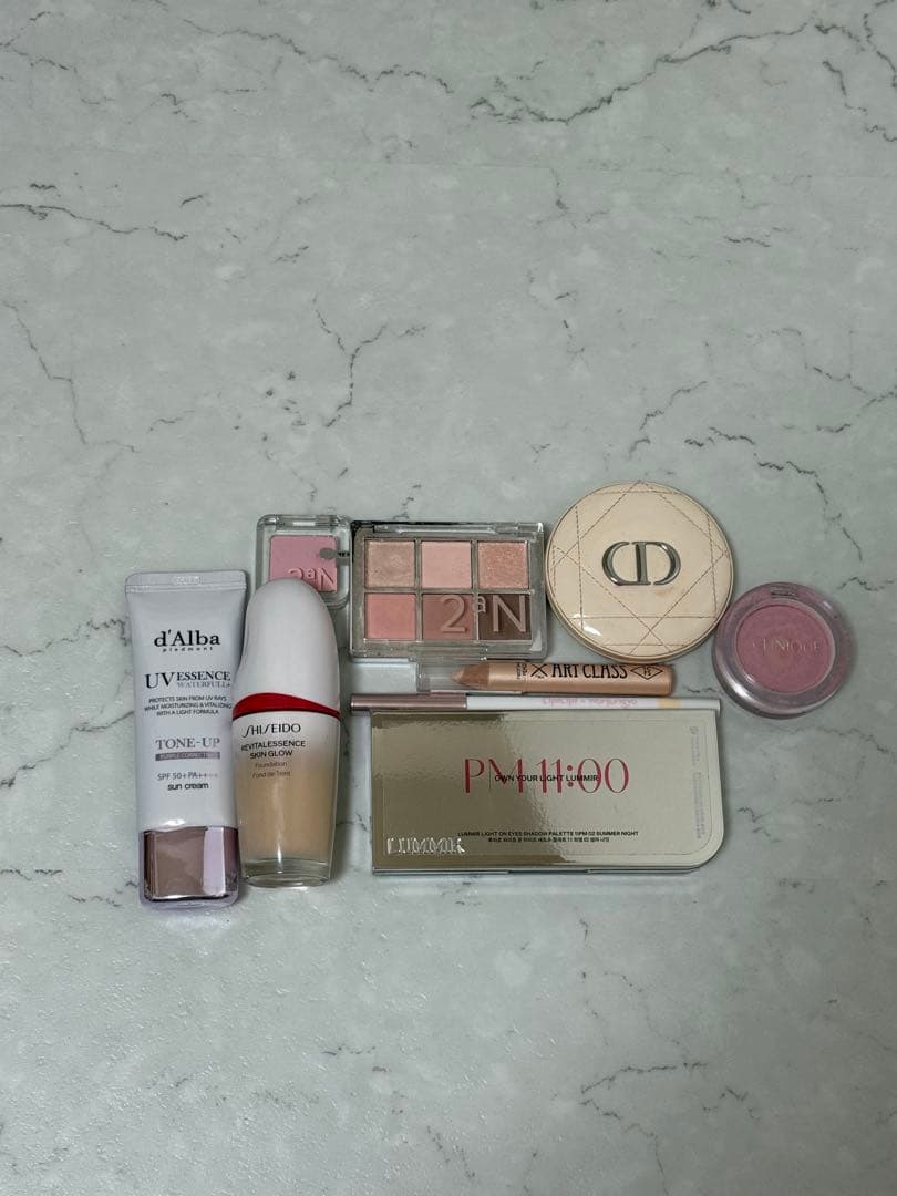 ほぼ未使用多め 透明感メイク一式 コスメまとめ売り デパコス入り