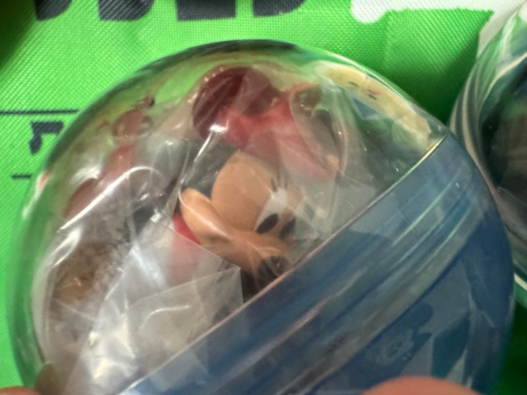 ディズニーリゾート ガチャ