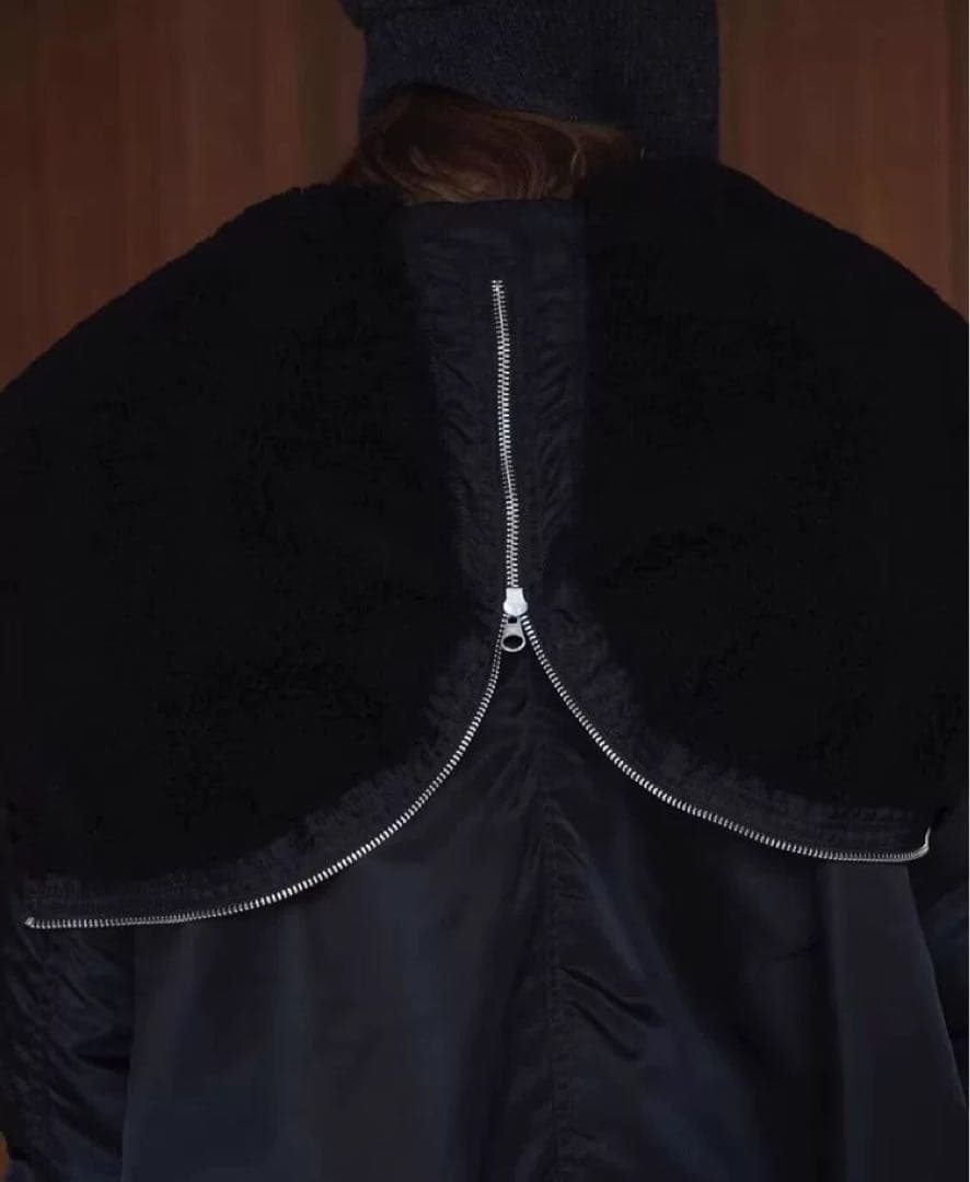 CLANE/クラネ BALLOON DESIGN HOODED N3B