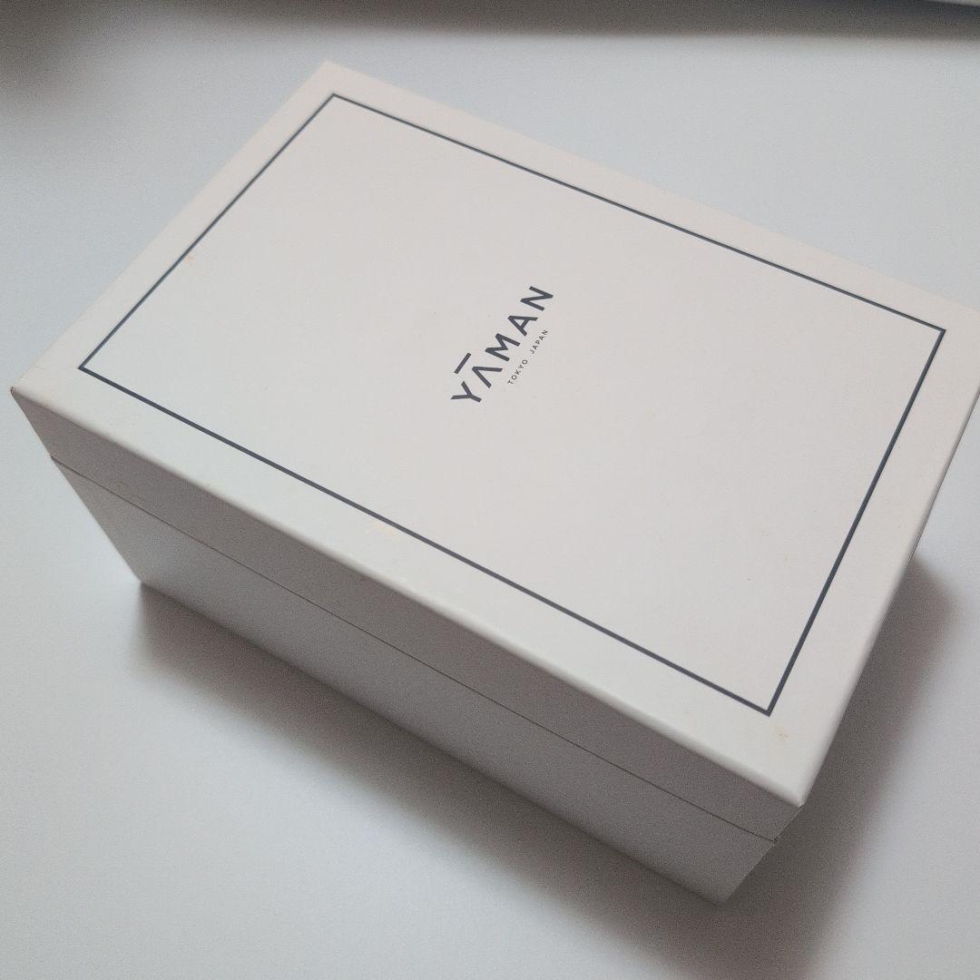 YAMAN　WAVY  美顔ローラー 充電器付き　EP-15