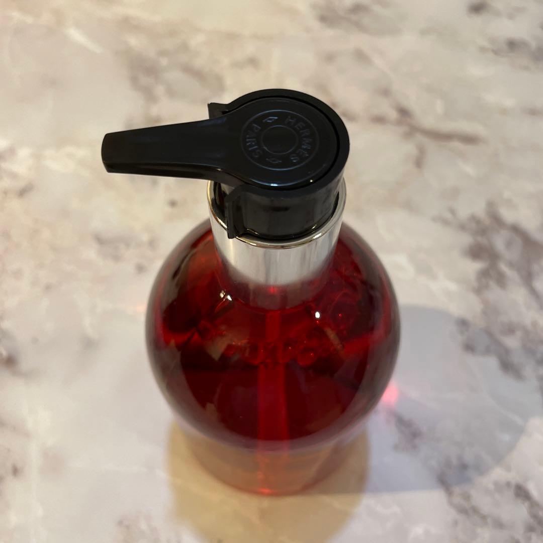 【HERMES】滑り止めバンド付き・ハンド＆ボディ クレンジングジェル