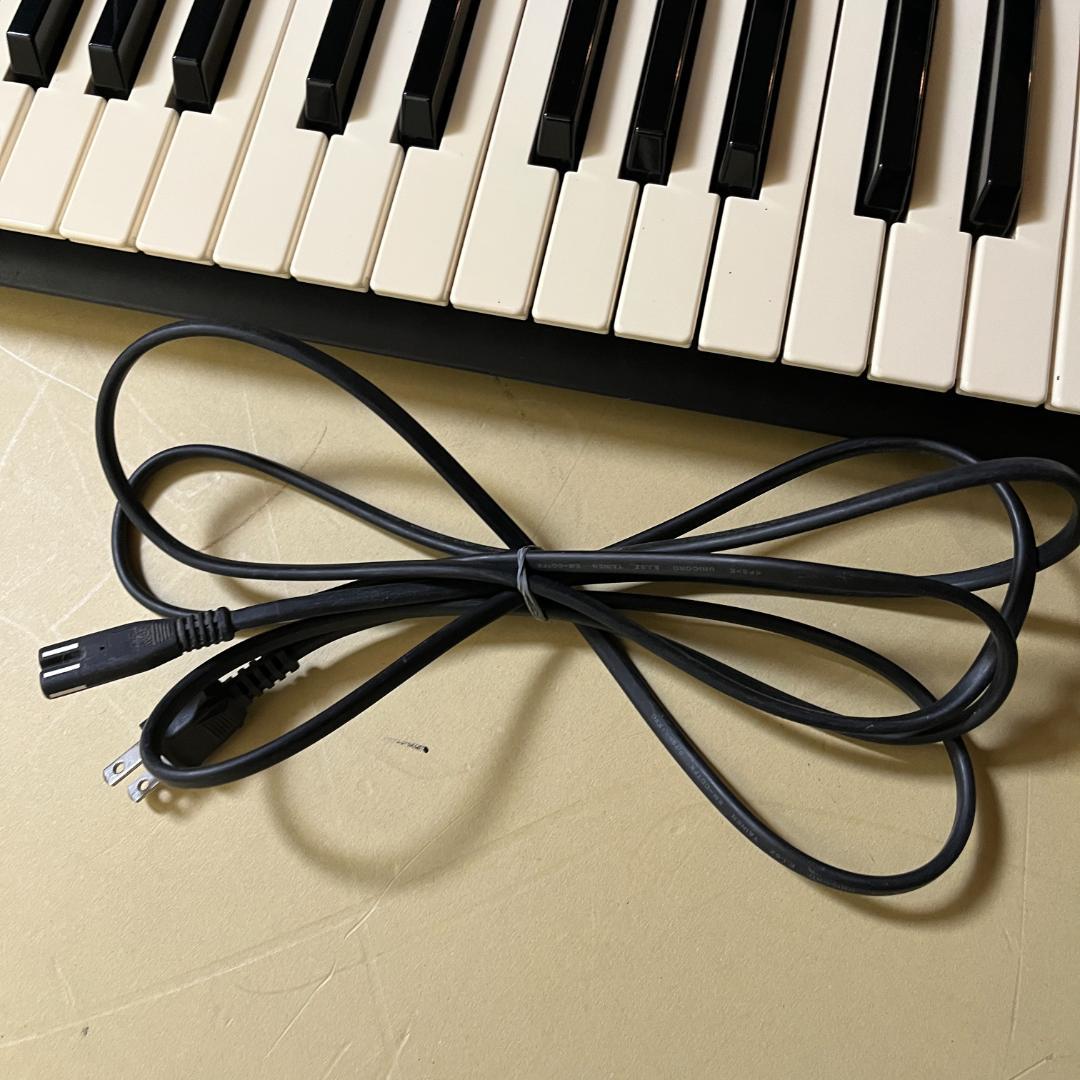 Roland XP-30 シンセサイザー 電源コード ソフトケース付属