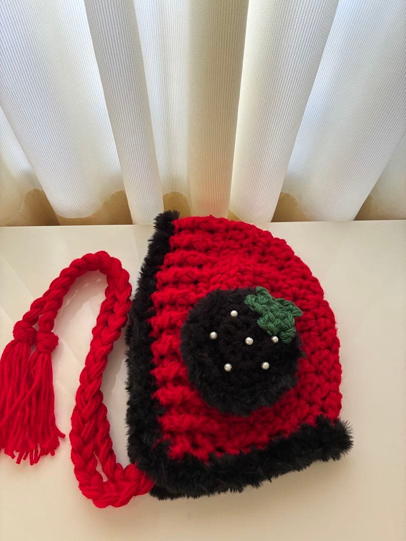 ボンネット　羊他