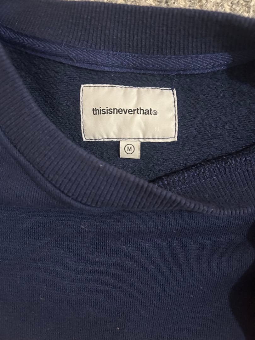 thisisneverthat ネイビー ロゴスウェット M