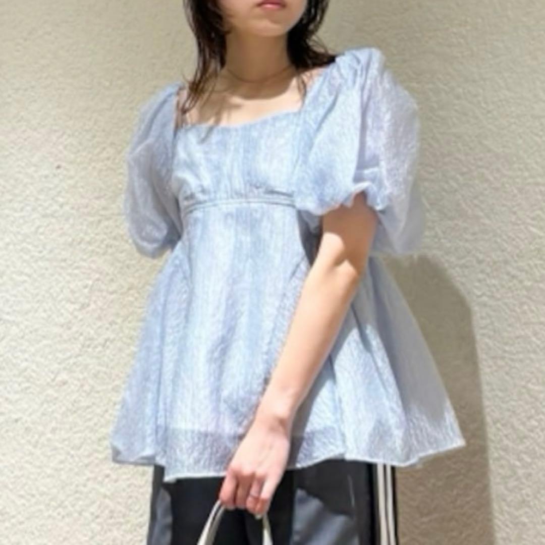 lily brown 【WEB限定】3WAYシアージャガードペプラムブラウス