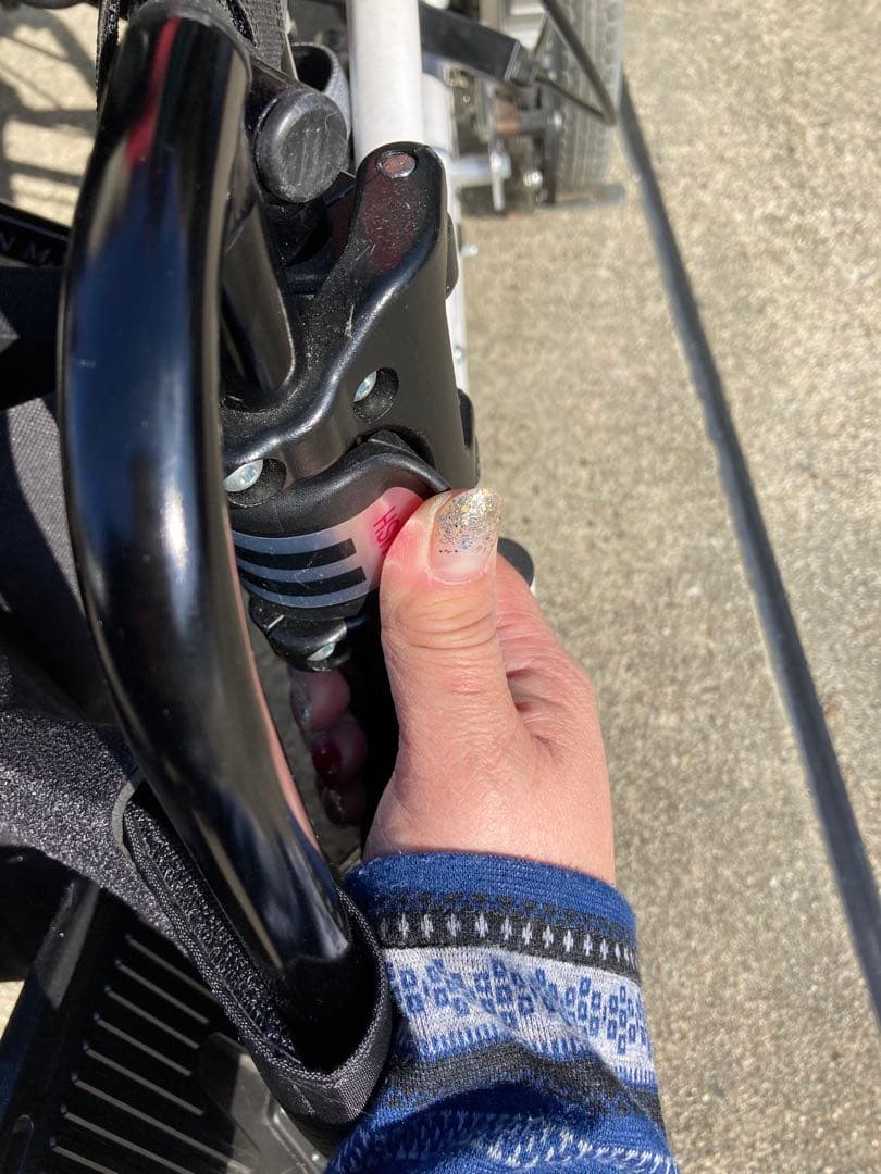 電動車椅子 充電器2個&バッテリー3個、MIKIグランドフリッチャー