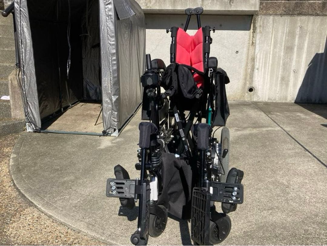 電動車椅子 充電器2個&バッテリー3個、MIKIグランドフリッチャー