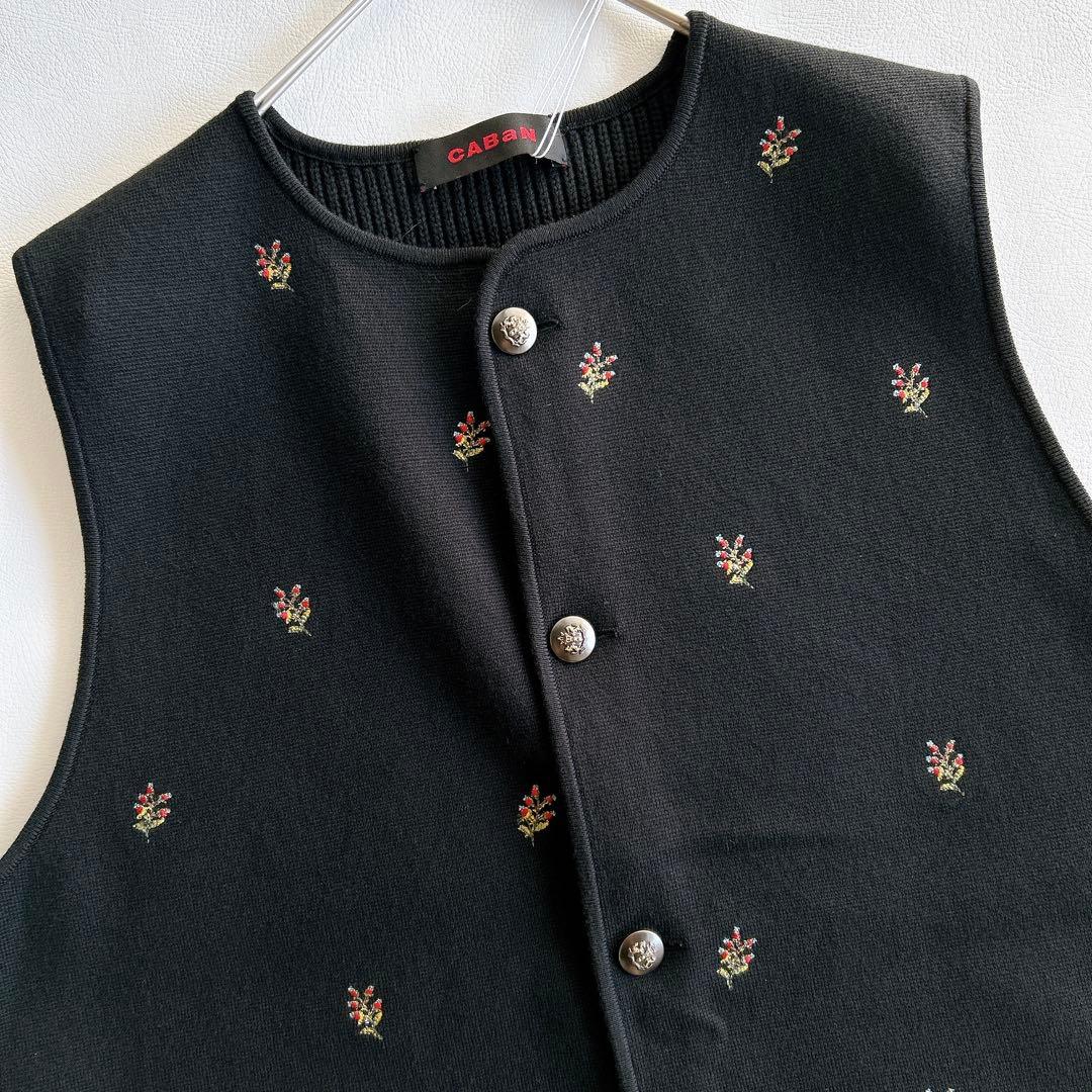 新品★CABaN コットンカシミヤフラワーエンブロイダリークルーネックベスト　M