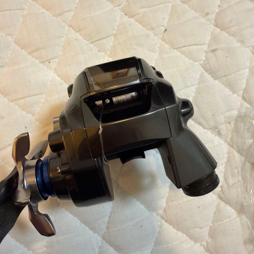 美品　電動リール シーボーグ200J-SJ 1.5号300m付 右　ゴメクサス