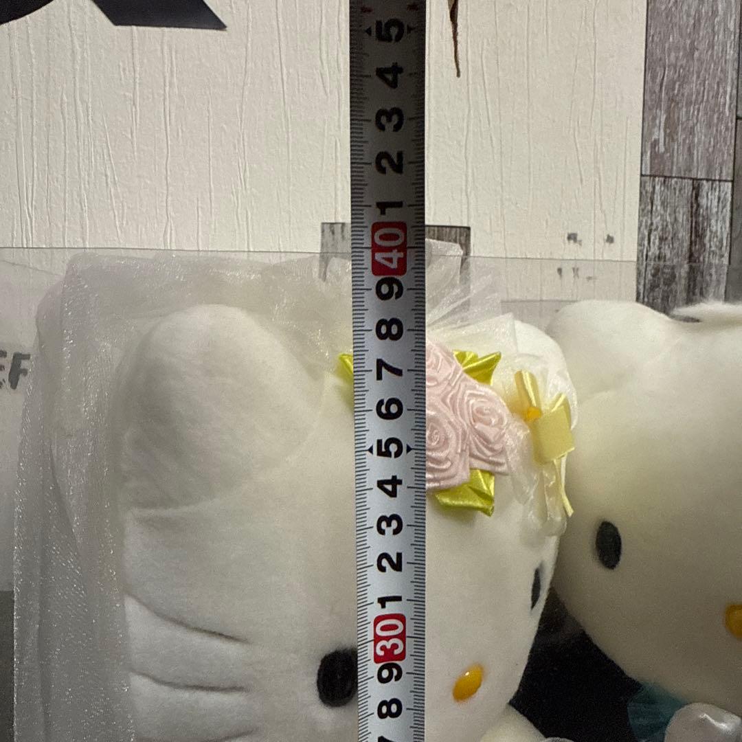 希少　ハローキティ ウェディングドールセット