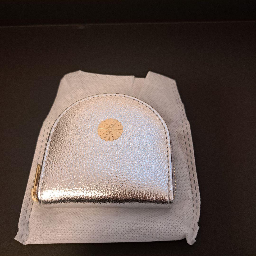 マ*ロ様 【新品未使用】皇居シルバー 天然レザー ケース