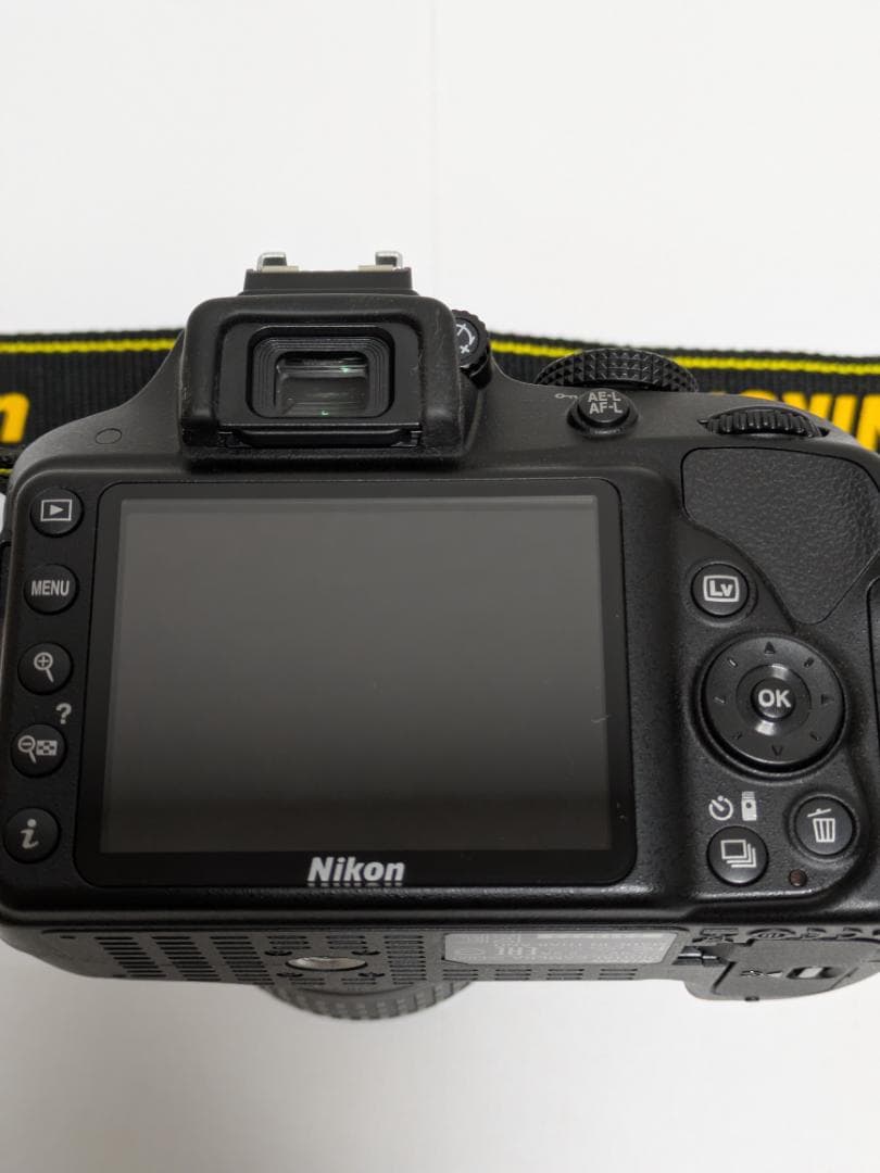 Nikon デジタル一眼レフカメラ　D3300