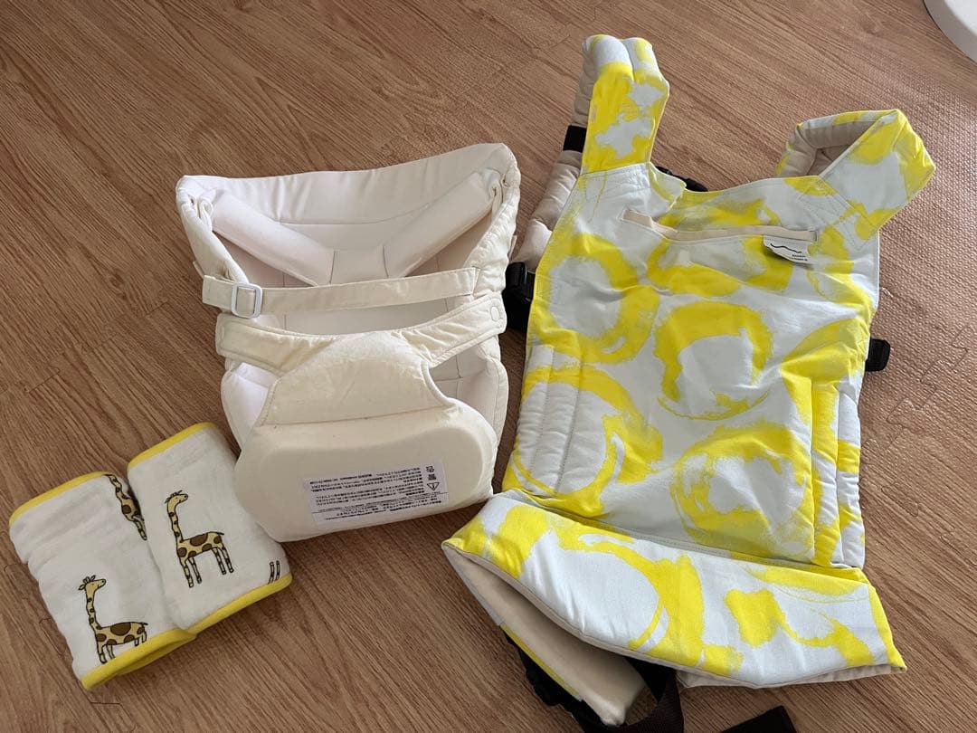 美品☆サンアンドビーチ　(OM-1) 抱っこ紐 イエロー