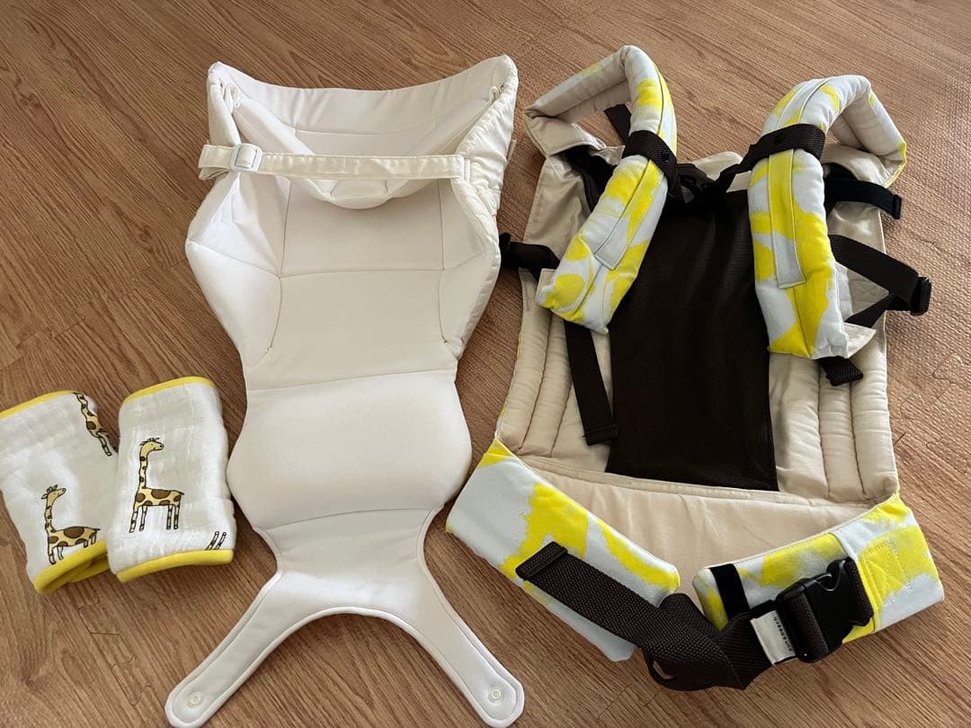 美品☆サンアンドビーチ　(OM-1) 抱っこ紐 イエロー