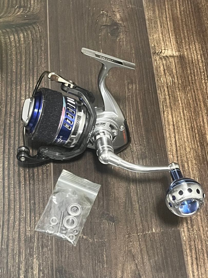 10 DAIWA SALTIGA 4500H RCS4500替えスプール