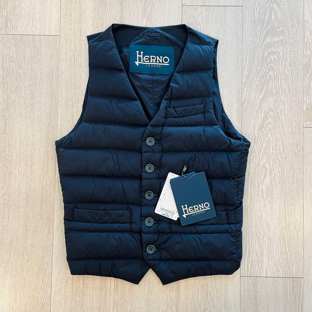 Herno ネイビー ダウンベスト 44