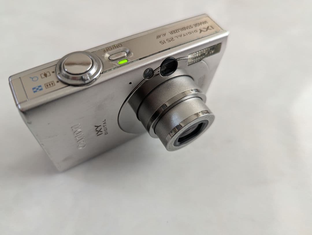 Canon　デジカメ(ジャンク)　バッテリー　充電器　セット