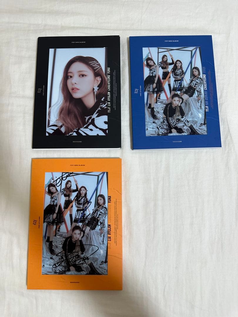 itzy サイン入りK-POPアルバム3枚セット