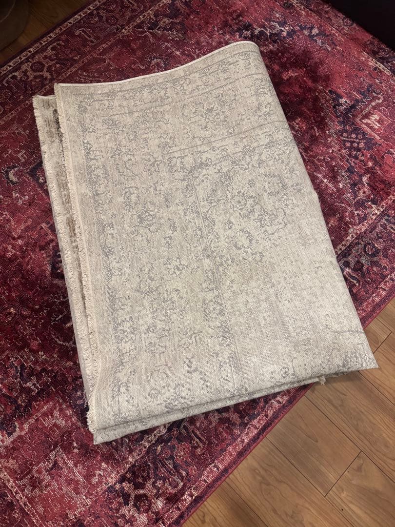 ヴィンテージ風　ラグ　絨毯　カーペット エジプト産