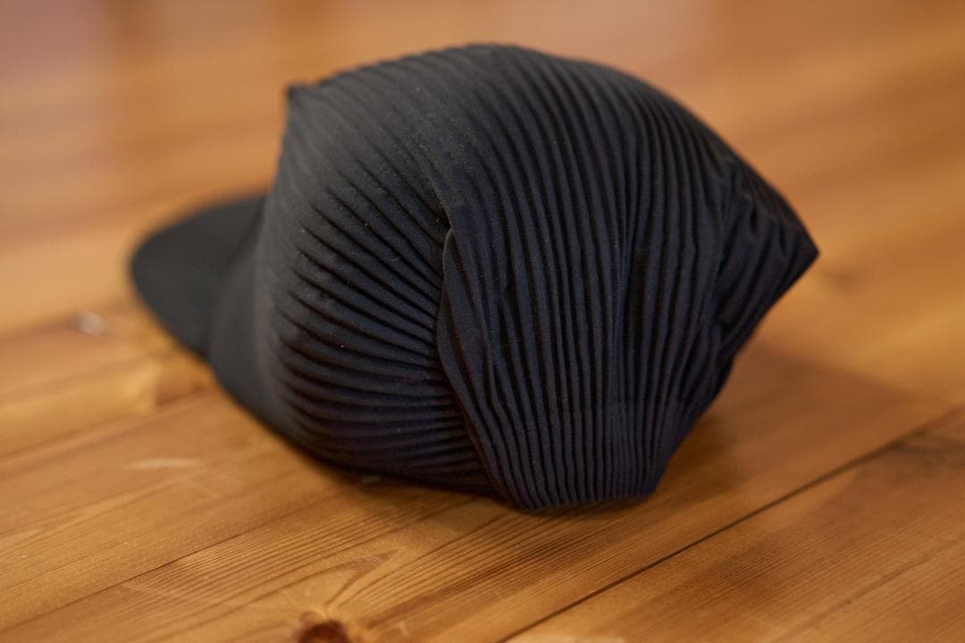 ISSEY MIYAKE プリーツプリーズ キャップ ブラック