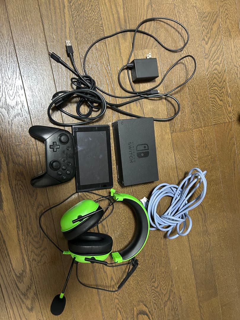 Nintendo Switch 本体　ヘッドフォン純正コントローラー付き