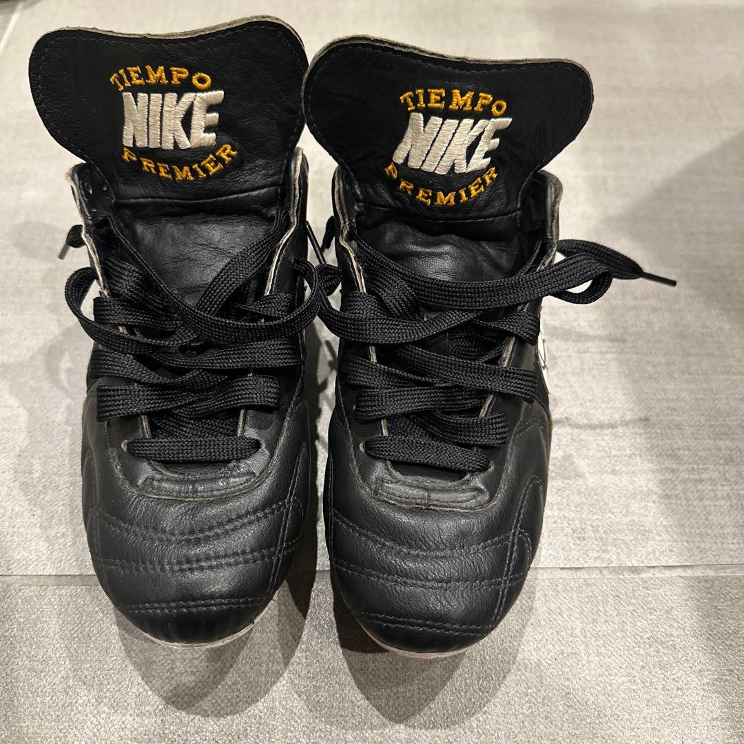 Nikeティエンポプレミア