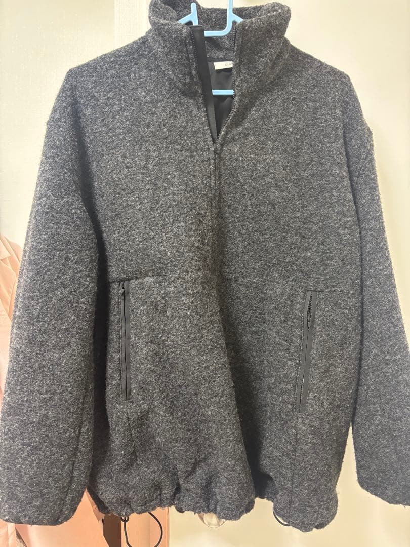 新品未使用CLANE SLIVER HALF ZIP TOPS チャコールグレー