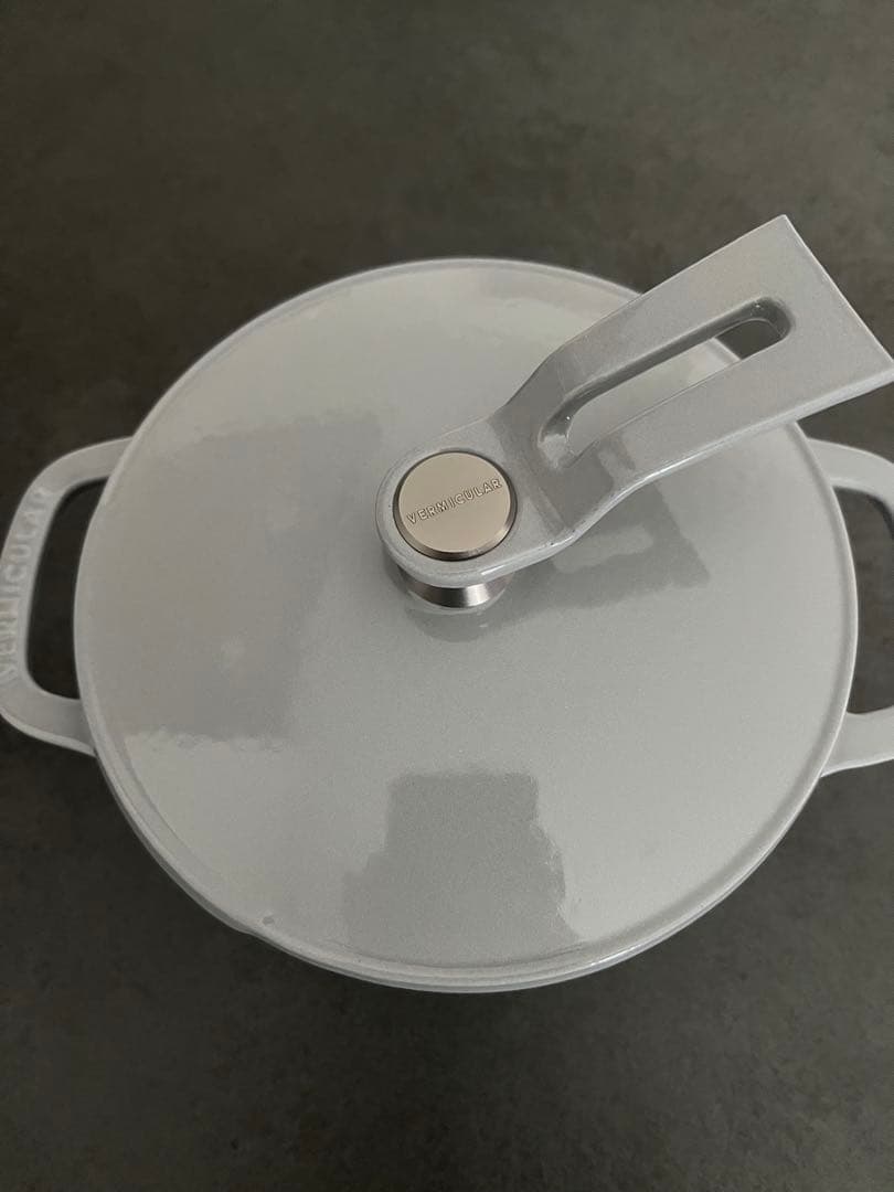 新品 バーミキュラ オーブンポット2 鋳物 オイスターグレー mini 14cm