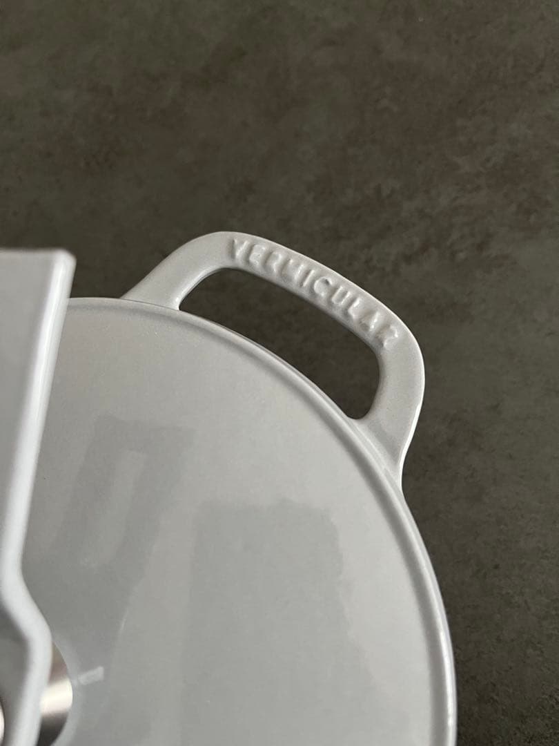 新品 バーミキュラ オーブンポット2 鋳物 オイスターグレー mini 14cm