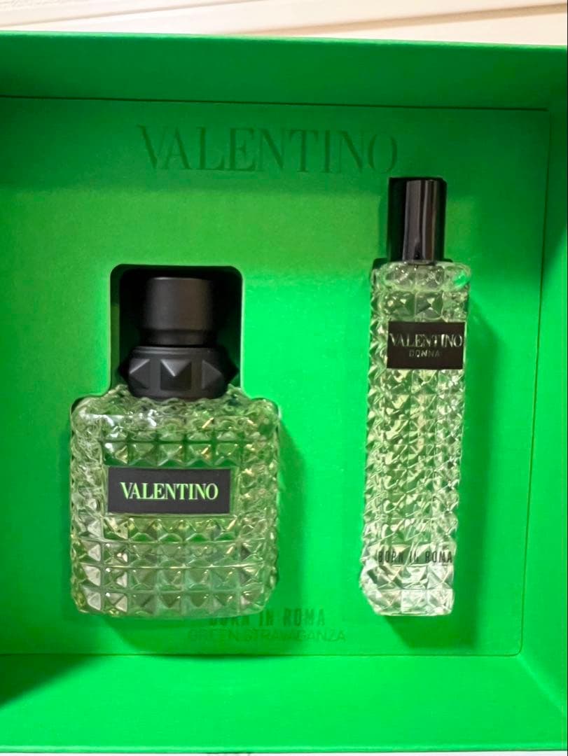 ⭐︎ヴァレンティノ⭐︎ドンナ ボーン イン ローマ GN せット 24 HO