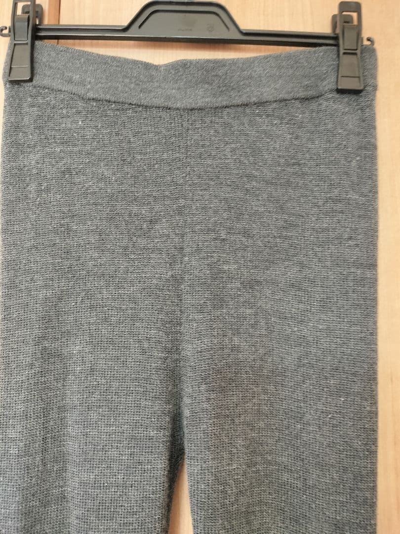 DRESS HERSELF シルクウール/レギンスパンツ　チャコールグレー