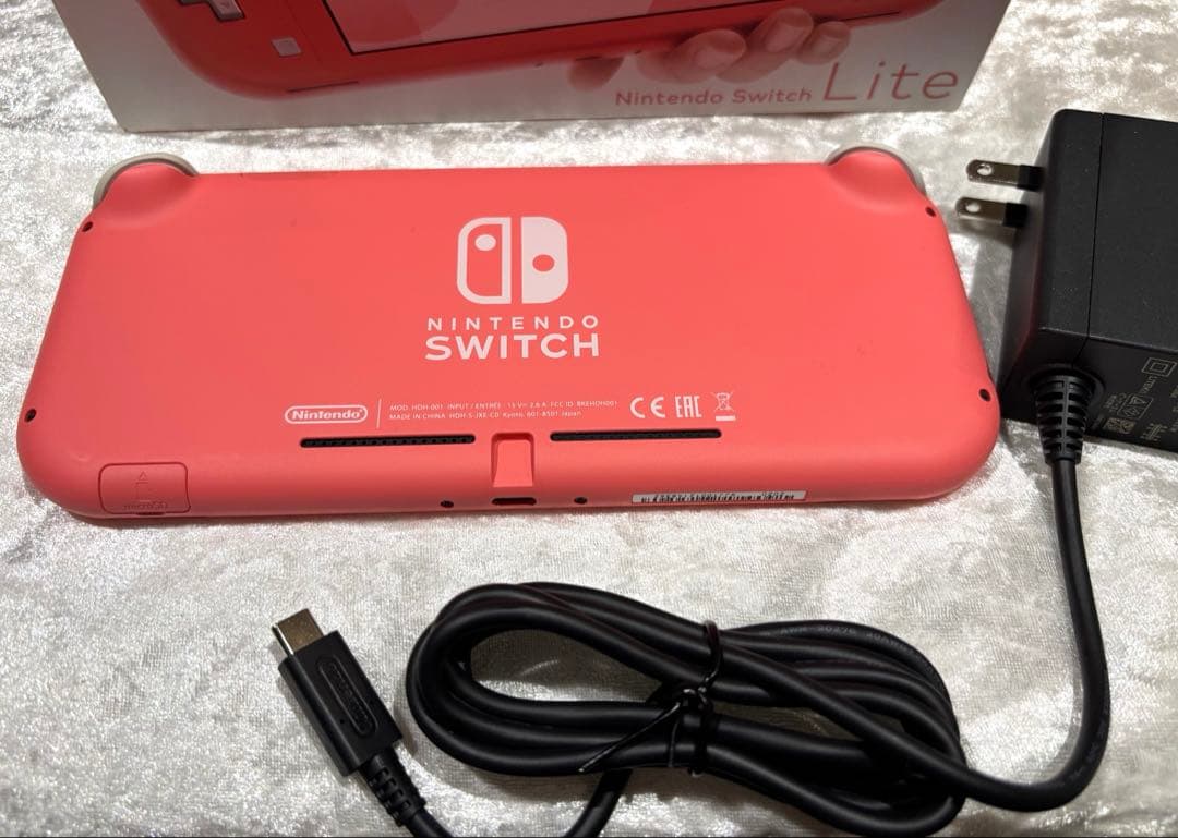 Switch Lite スイッチライト コーラルピンク　ターコイズ　２台セット