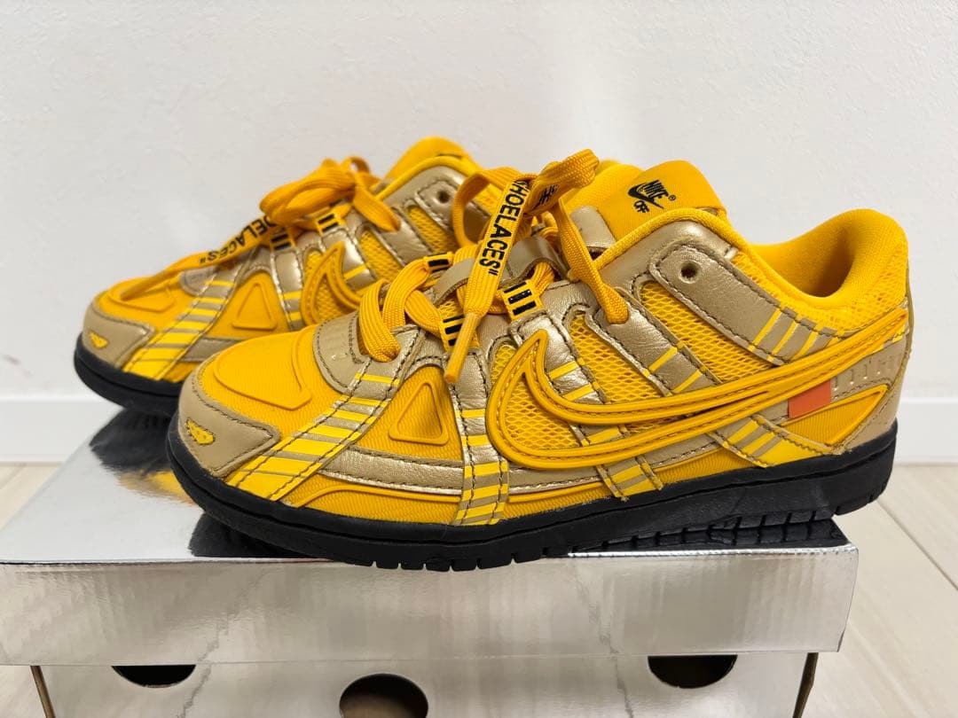 新品未使用 キッズ ラバー ダンク ナイキ×オフホワイト　19cm