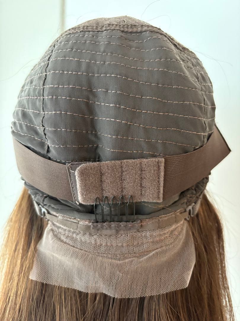 【うた】人毛100%フルウィッグ｜モカブラウン｜耳かけ・自然なもみあげ