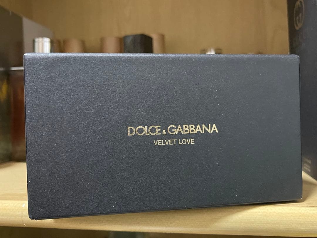 DOLCE&GABBANA ベルベット ラブ プールファム EDP 50ml