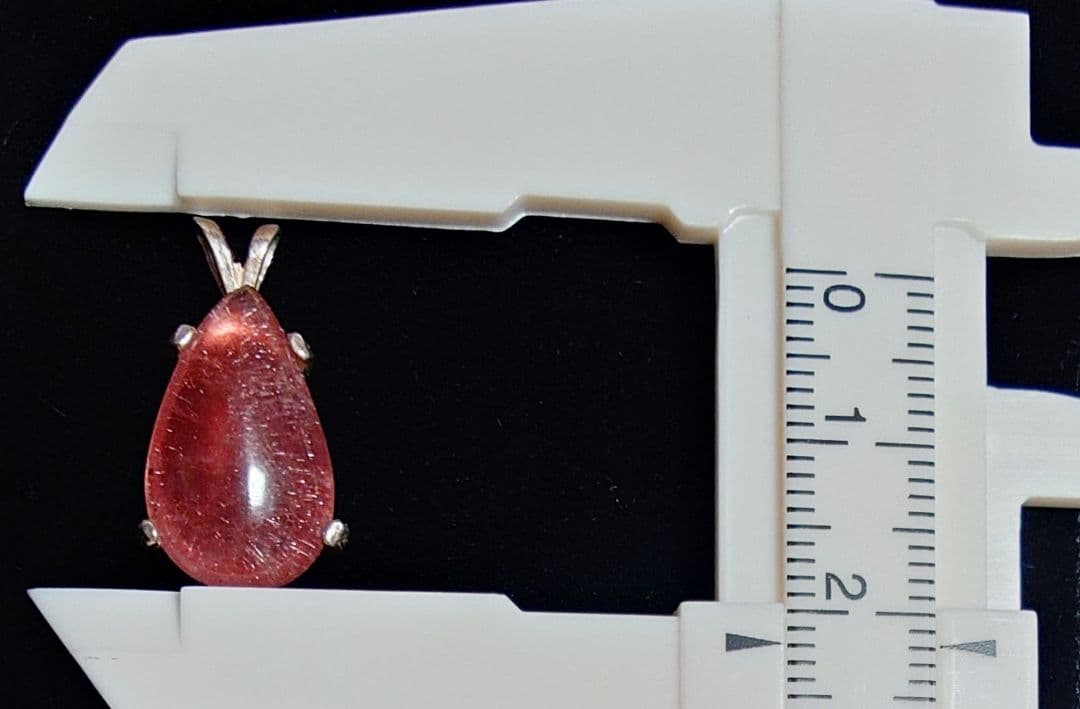 メキシコ産ストロベリークォーツ　ネックレス　ペンダントヘッド